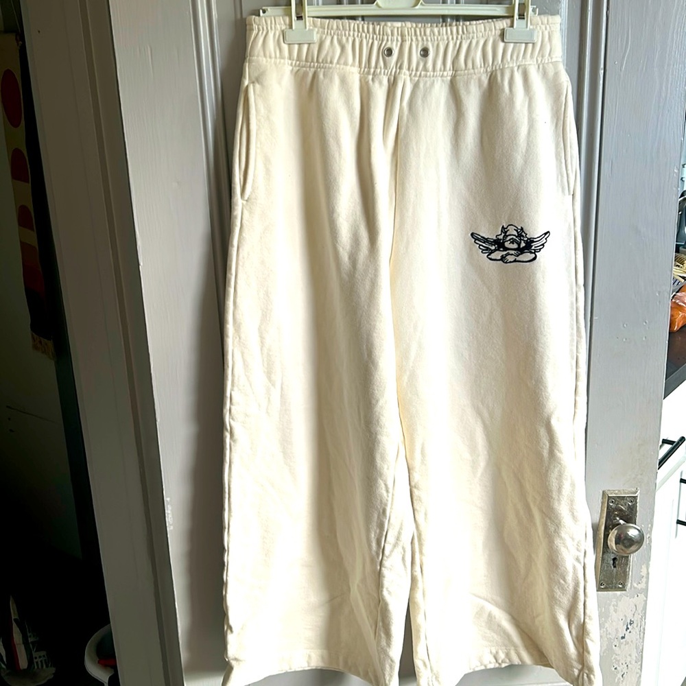 Boys Lie wide leg cream embroidered sweatpants XL